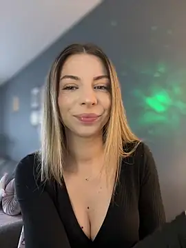 Snapshot of Mia_Ethan chatting on March 2026 08:37:02 AM Mia Ethan online show from March 2026 08:37:02 AM