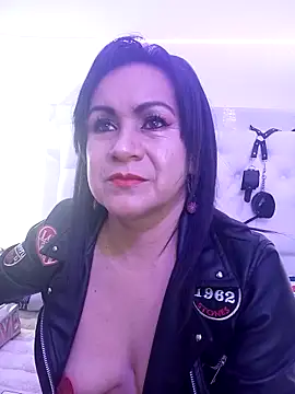 jescaoporto4 online show from September 2025 02:07:01 PM