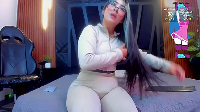 Snapshot of Alahia_Dangelo chatting on January 2025 02:30:02 PM Alahia Dangelo online show from January 2025 02:30:02 PM