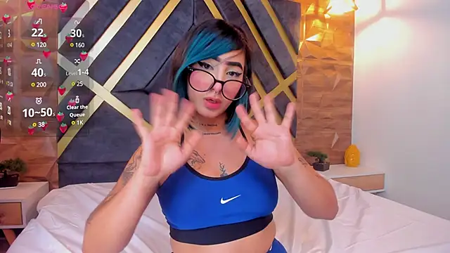 Snapshot of Alahia_Dangelo chatting on February 2025 11:46:01 AM Alahia Dangelo online show from February 2025 11:46:01 AM