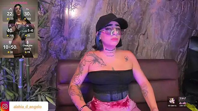 Snapshot of Alahia_Dangelo chatting on December 2025 05:31:02 PM Alahia Dangelo online show from December 2025 05:31:02 PM