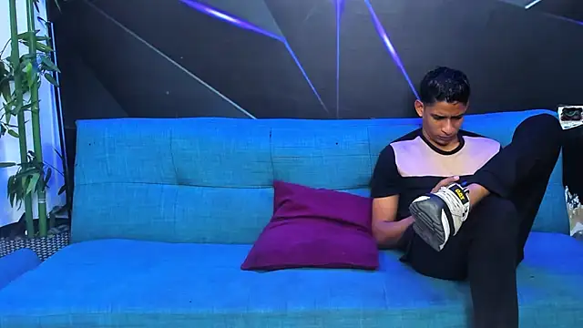 Snapshot of playsgirlhot chatting on February 2025 11:15:02 PM playsgirlhot online show from February 2025 11:15:02 PM