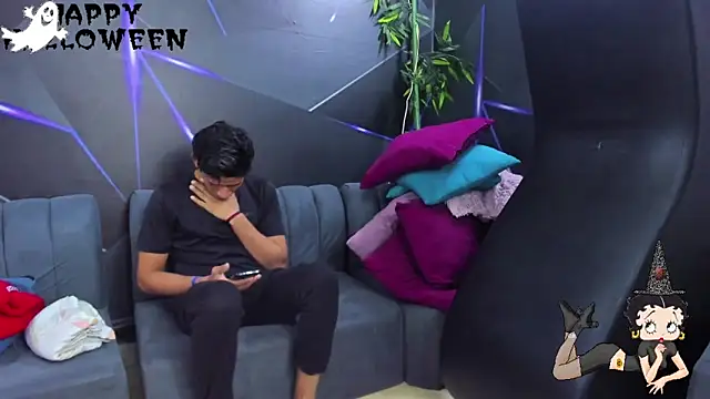 Snapshot of playsgirlhot chatting on October 2025 11:11:01 AM playsgirlhot online show from October 2025 11:11:01 AM