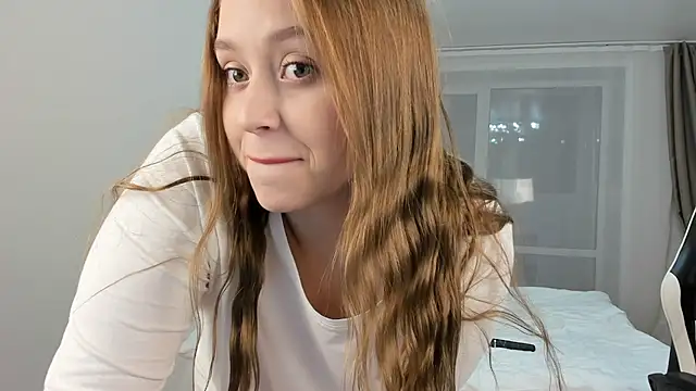 Snapshot of endlesssoffi chatting on December 2024 12:46:02 AM endlesssoffi online show from December 2024 12:46:02 AM