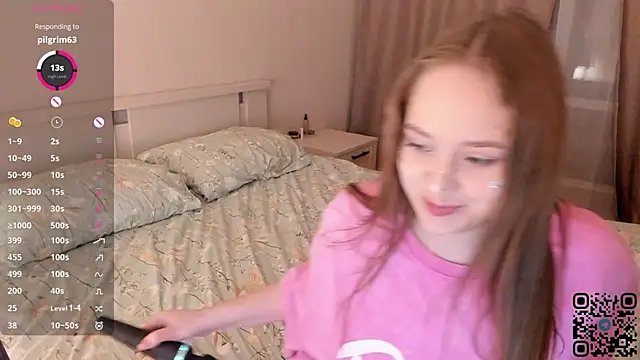 Snapshot of endlesssoffi chatting on February 2025 10:44:02 PM endlesssoffi online show from February 2025 10:44:02 PM