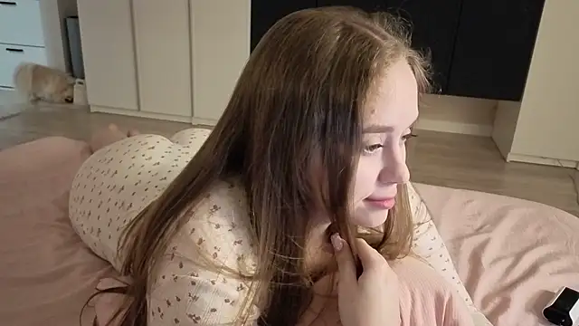 endlesssoffi online show from April 2026 07:51:02 PM