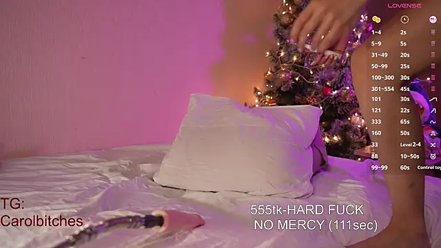 Snapshot of CarolynMoreno chatting on December 2025 07:46:02 AM CarolynMoreno online show from December 2025 07:46:02 AM