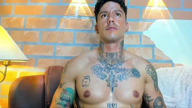 Snapshot of Dylanstonne chatting on March 2025 12:42:02 AM Dylanstonne online show from March 2025 12:42:02 AM