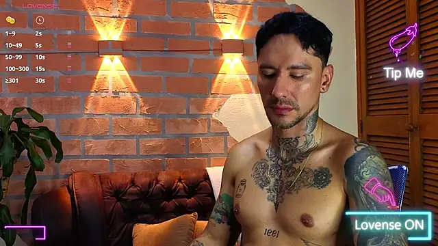 Dylanstonne online show from October 2025 09:15:02 PM