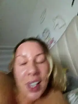 Sparkle2206 online show from May 2026 12:29:02 AM