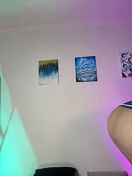 chunn liioo online show from January 2026 12:36:01 AM