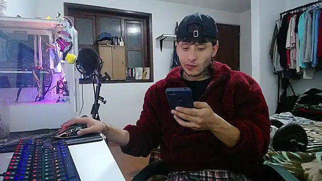 Snapshot of esjrobles chatting on January 2025 05:40:02 AM esjrobles online show from January 2025 05:40:02 AM
