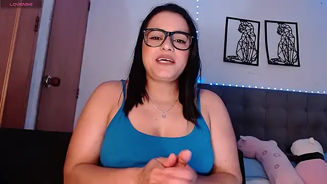 Snapshot of maraa_lee chatting on March 2025 07:43:02 PM maraa lee online show from March 2025 07:43:02 PM