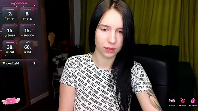 Snapshot of KarolinaBlacks chatting on March 2026 06:28:02 AM KarolinaBlacks online show from March 2026 06:28:02 AM