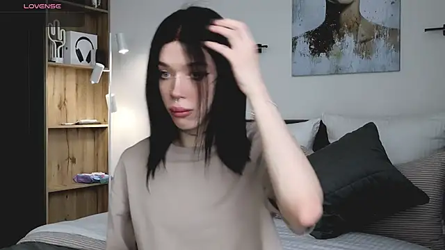 Dasha M online show from April 2026 10:03:02 AM