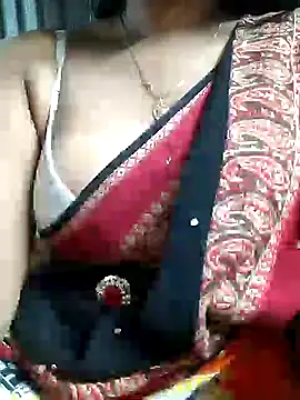 Snapshot of NishaSharma00 chatting on December 2024 01:38:02 PM NishaSharma00 online show from December 2024 01:38:02 PM