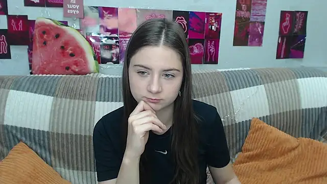 MilanaRoza online show from July 2026 04:40:02 AM