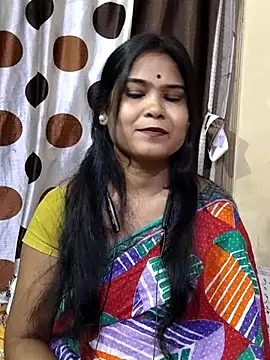 yoursweety09 online show from September 2025 12:00:02 AM