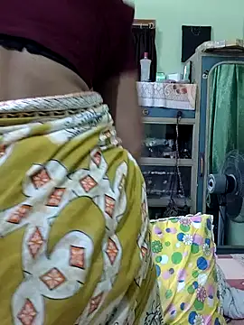 yoursweety09 online show from October 2025 02:03:02 AM