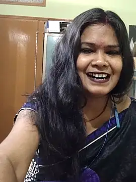 yoursweety09 online show from April 2026 01:49:01 PM