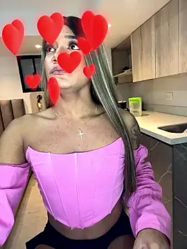 Snapshot of selfsuck_trans chatting on December 2024 12:38:01 PM selfsuck trans online show from December 2024 12:38:01 PM