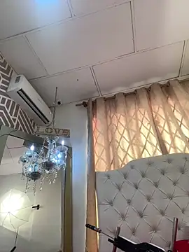 SashaDurante online show from April 2026 08:34:02 PM