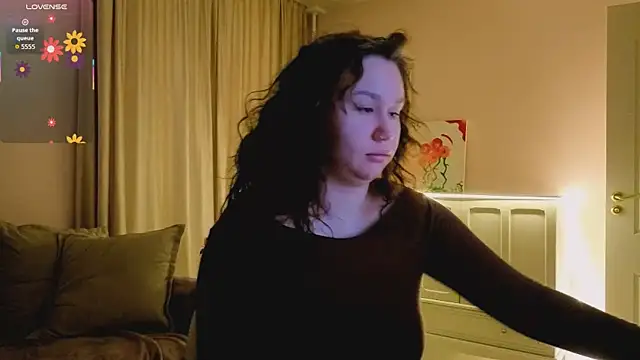 Snapshot of Alisia_Mars chatting on November 2025 04:47:01 AM Alisia Mars online show from November 2025 04:47:01 AM