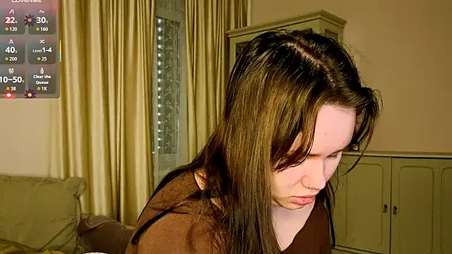 Snapshot of Alisia_Mars chatting on November 2025 03:21:02 AM Alisia Mars online show from November 2025 03:21:02 AM