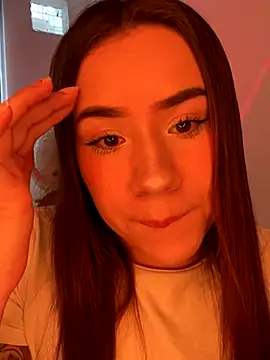 Im Valen Cute online show from November 2025 08:12:01 PM