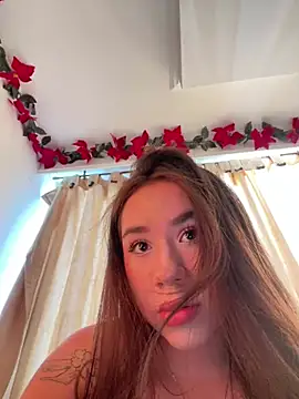 Snapshot of Im_Valen_Cute chatting on March 2026 08:36:02 PM Im Valen Cute online show from March 2026 08:36:02 PM