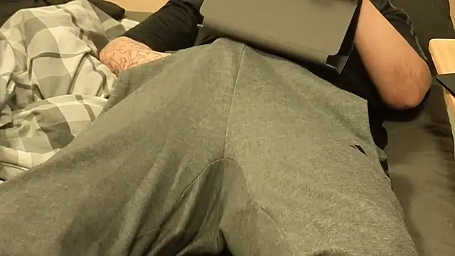 Dan8736 online show from January 2026 09:08:01 PM