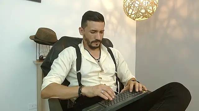 Reiko 85  online show from February 2025 07:16:02 PM