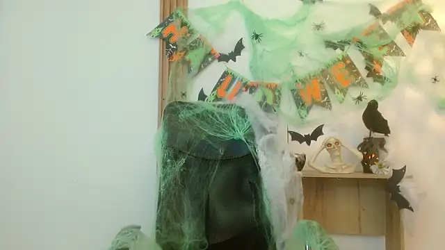 Reiko 85  online show from October 2025 07:45:02 PM