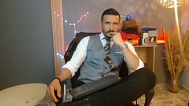 Reiko 85  online show from April 2026 02:26:01 PM