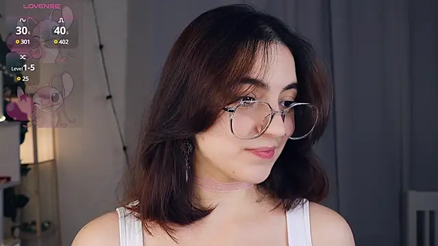 Snapshot of DracosMoon chatting on January 2025 10:08:01 AM DracosMoon online show from January 2025 10:08:01 AM