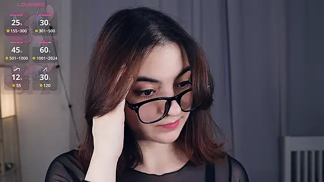 Snapshot of DracosMoon chatting on January 2025 07:11:01 AM DracosMoon online show from January 2025 07:11:01 AM