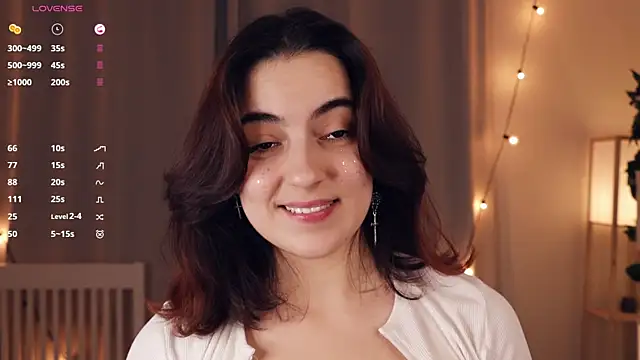 Snapshot of DracosMoon chatting on January 2025 09:34:01 AM DracosMoon online show from January 2025 09:34:01 AM