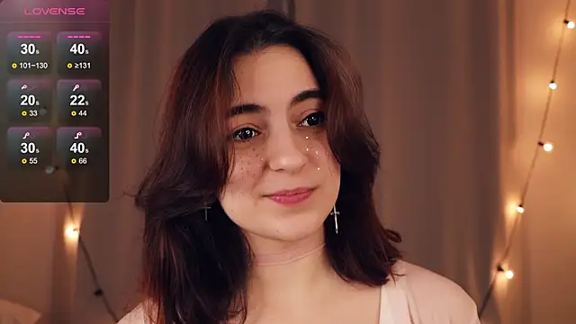 Snapshot of DracosMoon chatting on January 2025 07:07:02 AM DracosMoon online show from January 2025 07:07:02 AM