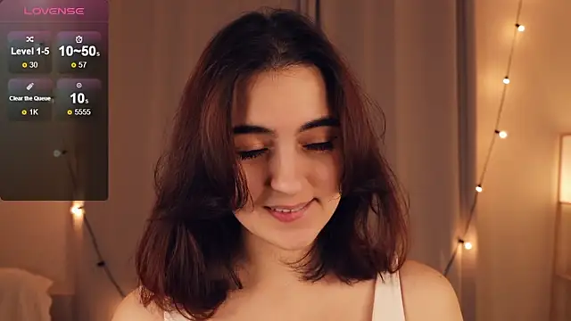 Snapshot of DracosMoon chatting on February 2025 10:05:01 AM DracosMoon online show from February 2025 10:05:01 AM