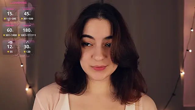 Snapshot of DracosMoon chatting on February 2025 08:22:01 AM DracosMoon online show from February 2025 08:22:01 AM