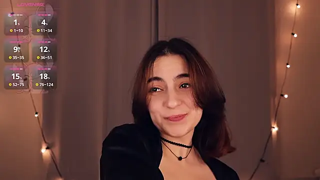 Snapshot of DracosMoon chatting on February 2025 01:22:01 PM DracosMoon online show from February 2025 01:22:01 PM