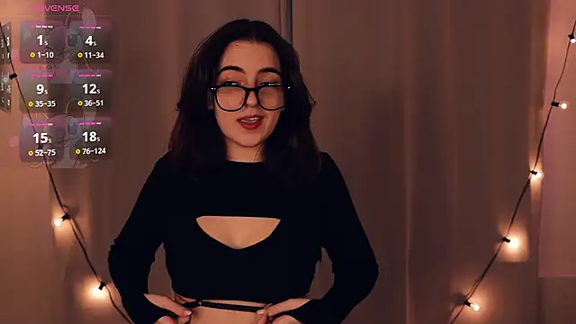 Snapshot of DracosMoon chatting on February 2025 10:56:02 AM DracosMoon online show from February 2025 10:56:02 AM