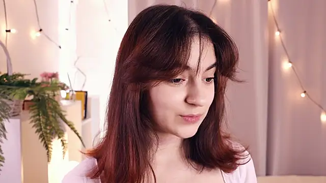 Snapshot of DracosMoon chatting on March 2025 07:05:02 AM DracosMoon online show from March 2025 07:05:02 AM