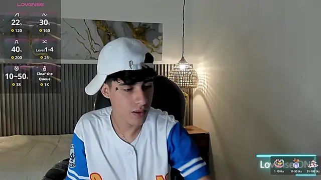 Dyla n18 online show from April 2026 08:06:02 PM