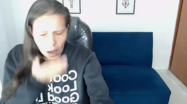 Milf karlye online show from December 2024 10:06:02 AM