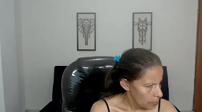 Milf karlye online show from December 2024 03:02:02 AM