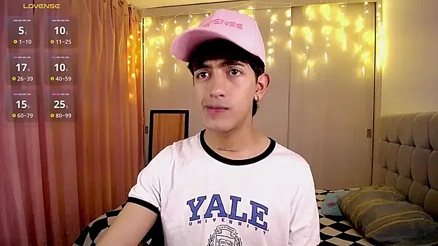 teobowny  online show from December 2024 10:07:02 PM