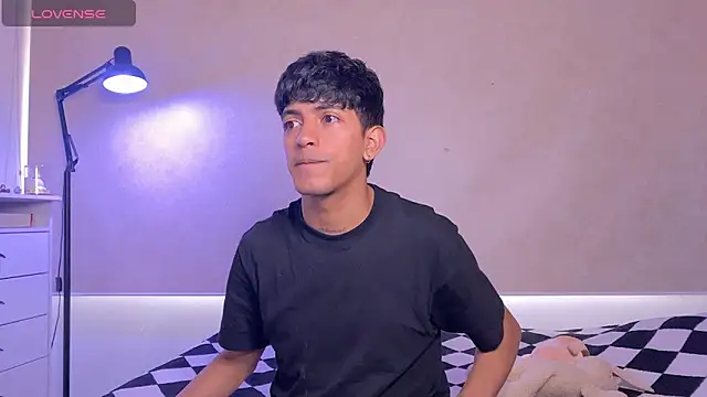 teobowny  online show from February 2026 04:37:02 PM