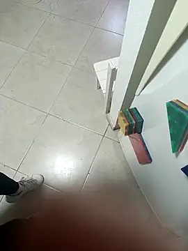 Snapshot of Parejita_x chatting on November 2025 03:50:02 AM Parejita x online show from November 2025 03:50:02 AM