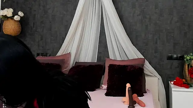 Snapshot of miss_sophieX chatting on February 2025 04:31:02 AM miss sophieX online show from February 2025 04:31:02 AM